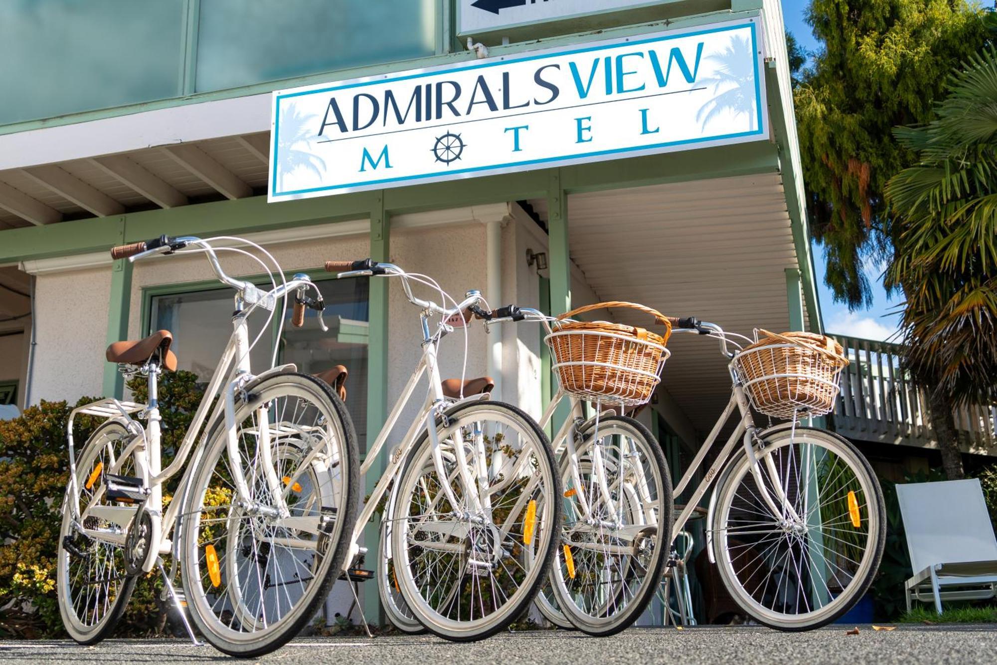 Asure Admirals View Motel Пейхия Экстерьер фото